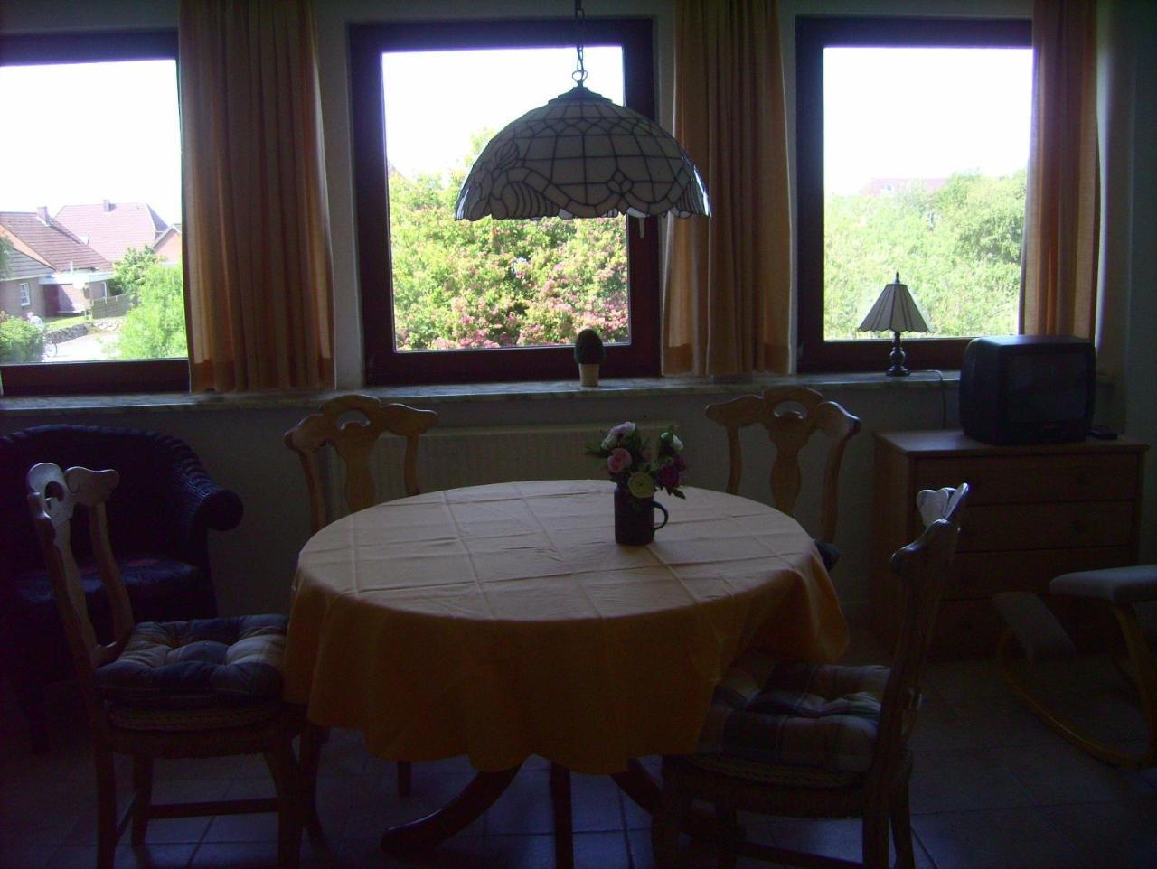 Haus-Halligblick-Ferienwohnung-Hamburger-Hallig Dagebüll Buitenkant foto